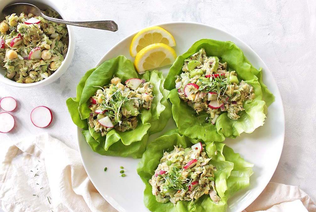 Salatwraps med avocado og tun