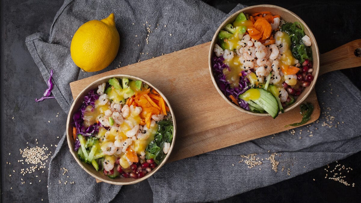 Rejesalat bowl med tvist af granatæble