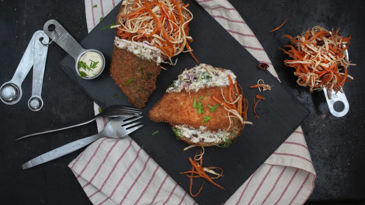 Solskinsburger af rødspætte (keto venlig fiskeburger)